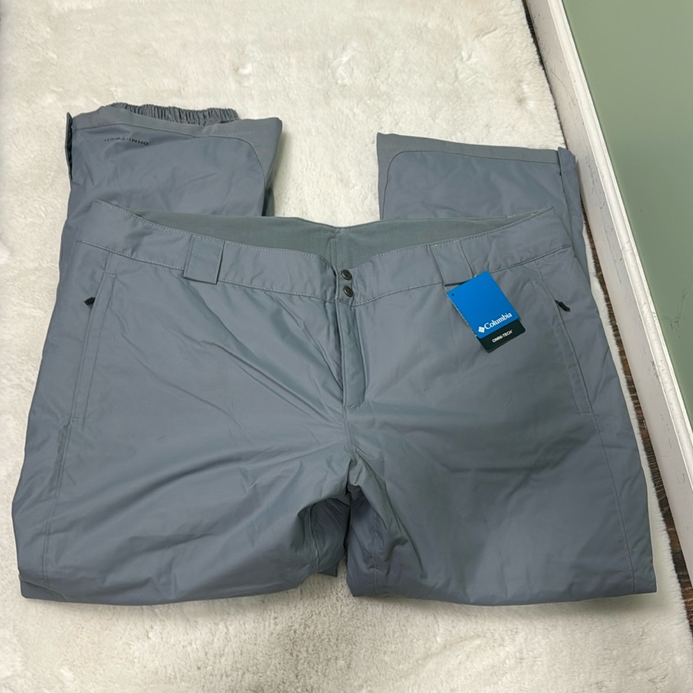 NWT, Columbia Omni Tech ski pants 3X
